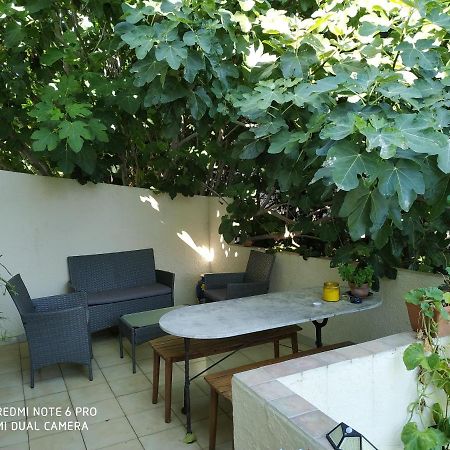 En Ville Avec Un Air De Campagne Arles Ngoại thất bức ảnh