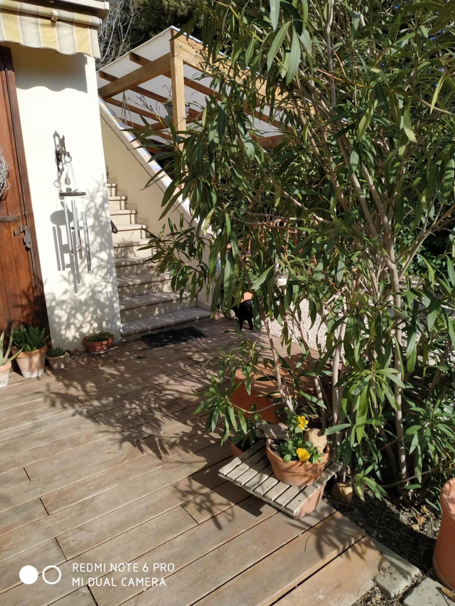 En Ville Avec Un Air De Campagne Arles Ngoại thất bức ảnh